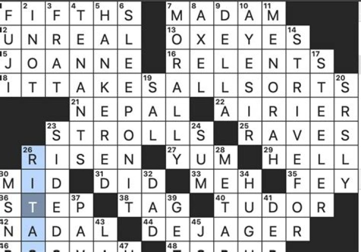 Decorated athlete whose name could be parsed as “zero” + “loss” Crossword Clue